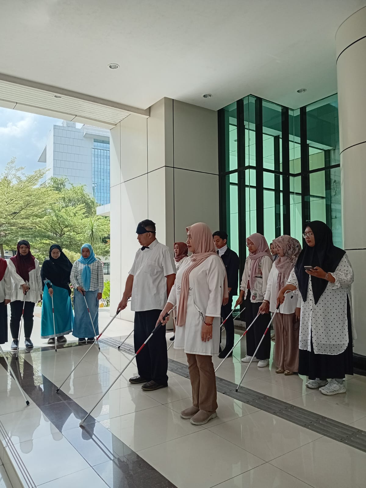 Pelatihan Orientasi Mobilitas untuk Dosen dan Tenaga Kependidikan UM